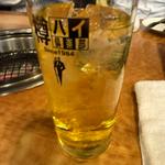 緑茶割り(備長炭 炭火焼肉 じもんじゅ)