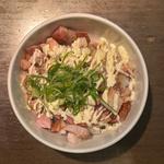 肉マヨ丼