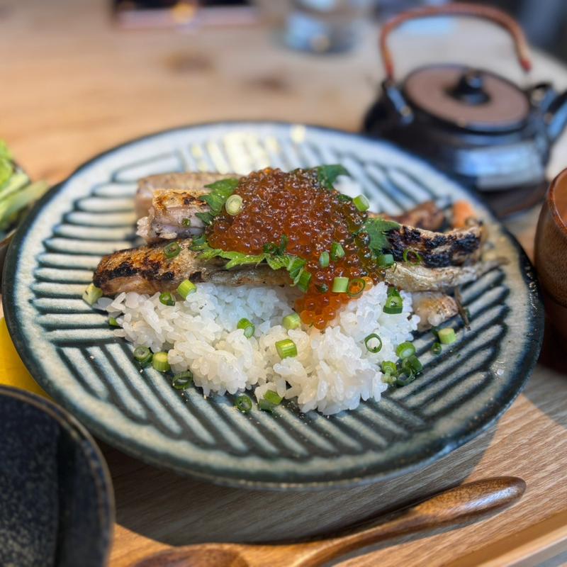 鮭ハラス焼き定食(チキンレッグ 吉祥寺店 )