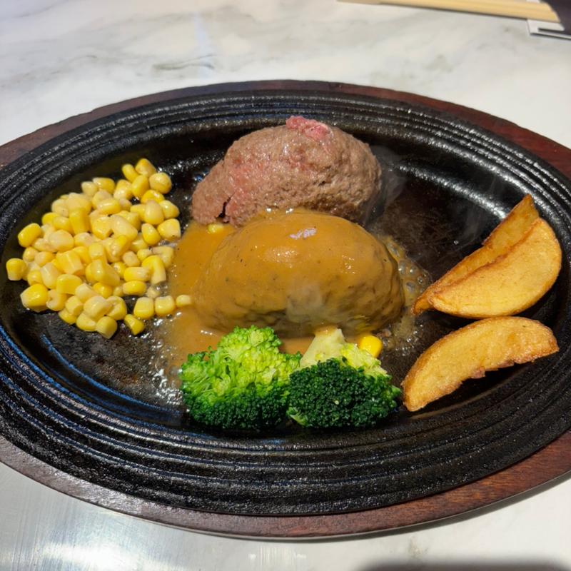 黒毛和牛100%ステーキランチセット(大井町銭場精肉店)