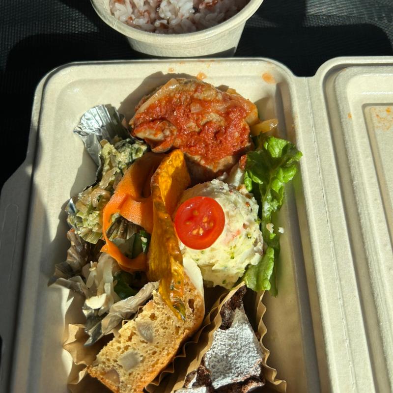 デリカBOX(ハンバーグ)(デリカフェ びぃぼ)