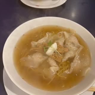 雲呑麺