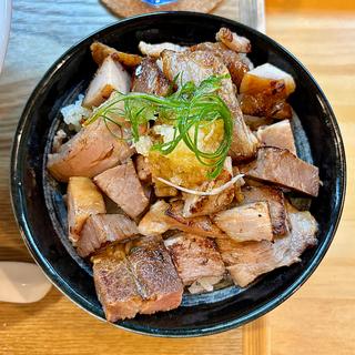 チャーシュー丼(らーめん 心麦)