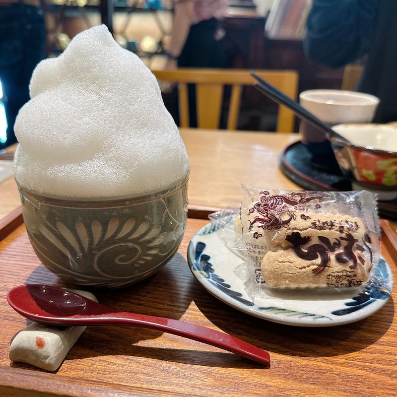 ぶくぶく茶(うちなー茶屋＆ギャラリー ぶくぶく)