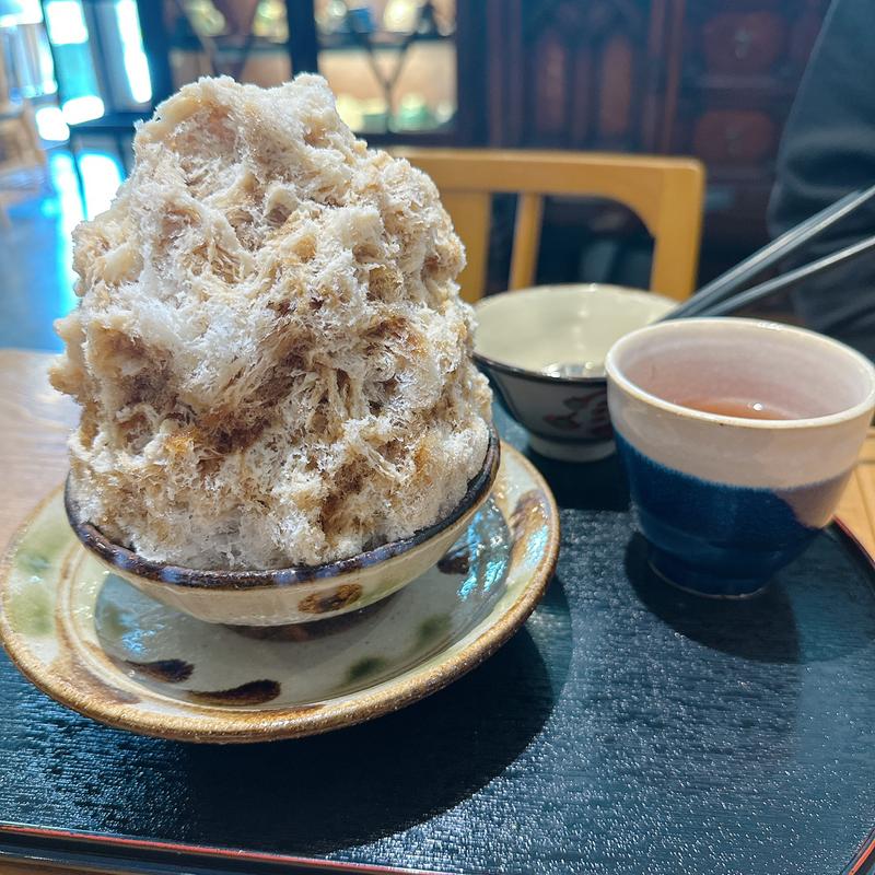 黒糖練乳ぜんざい(うちなー茶屋＆ギャラリー ぶくぶく)