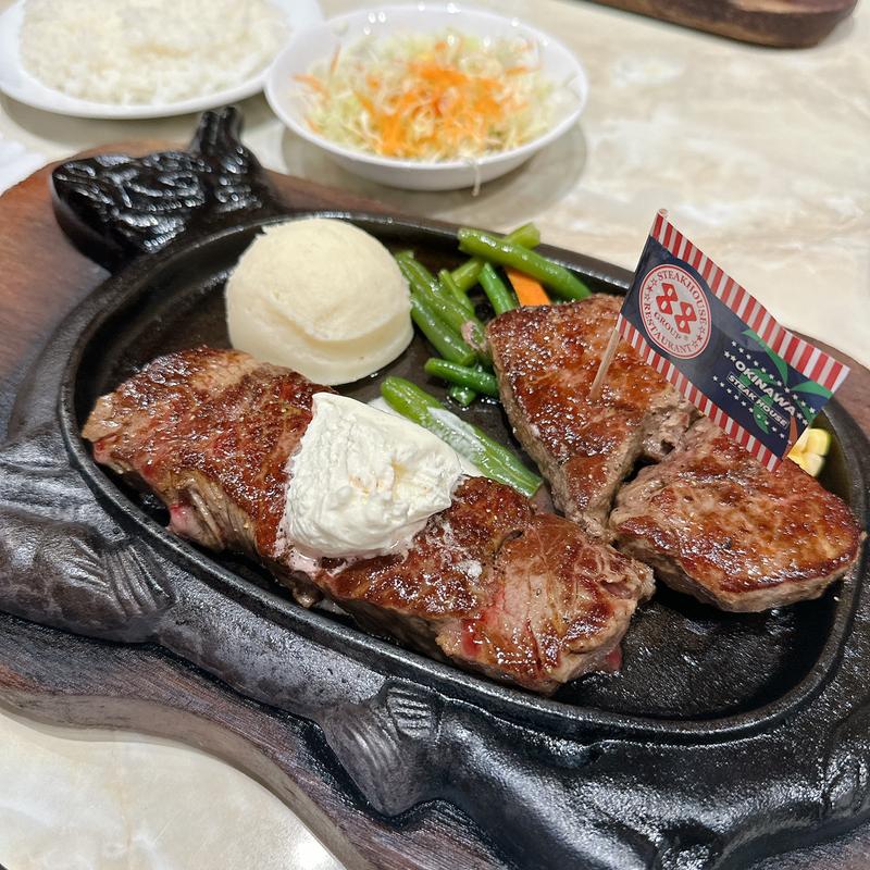特上テンダーロインステーキ100g＆88特選赤肉ステーキ150g(ステーキハウス88 恩納店)