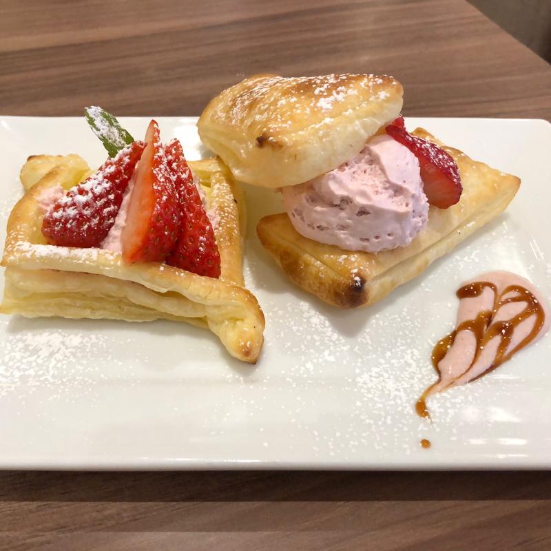 いちごのボックスパイ(高倉町珈琲 柏の葉店)