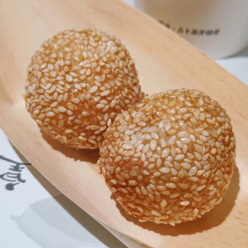 ゴマ団子(皇朝 刈包(グァパオ))