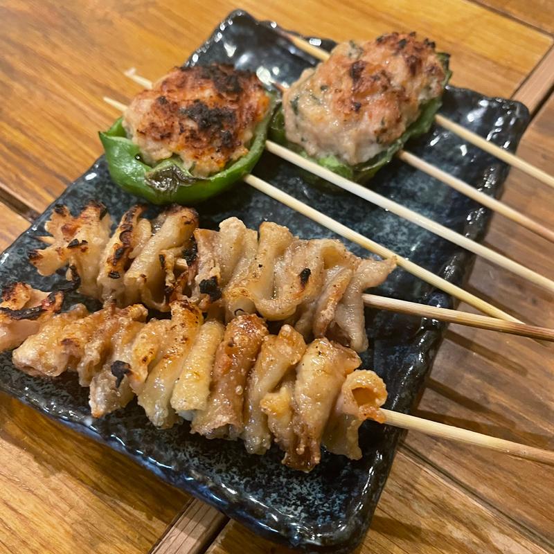 皮・つくねピーマン(焼鳥くいものや　鳥処)