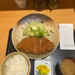 ロースかつ定食(旬菜　くろ川 )
