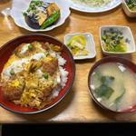 ひれ煮込みかつ丼(とんかつかつ一 )