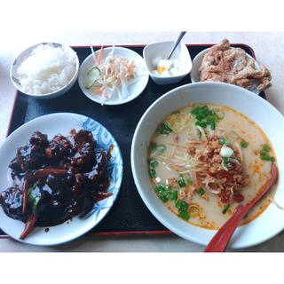 黒酢豚定食