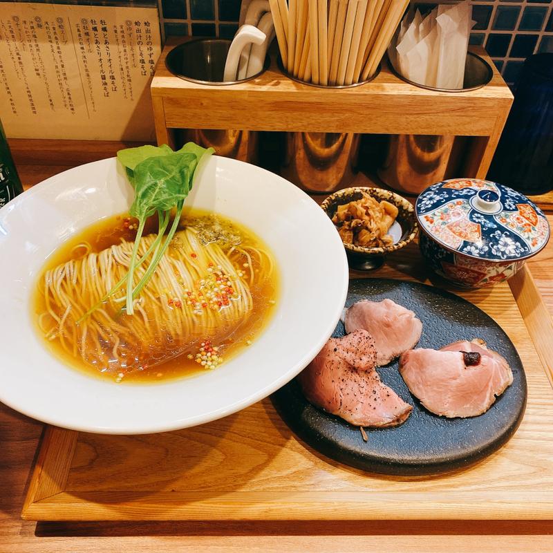 特製牡蠣とあさりオイル醤油そば(拉麺はま家)