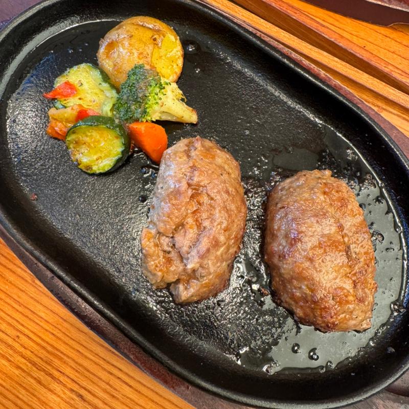 プレミアムハンバーグステーキ ランチセット(いしがまやハンバーグ アトレ亀戸店)