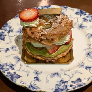 パリブレストピスターシュフレーズ(ブルーマウンテン )