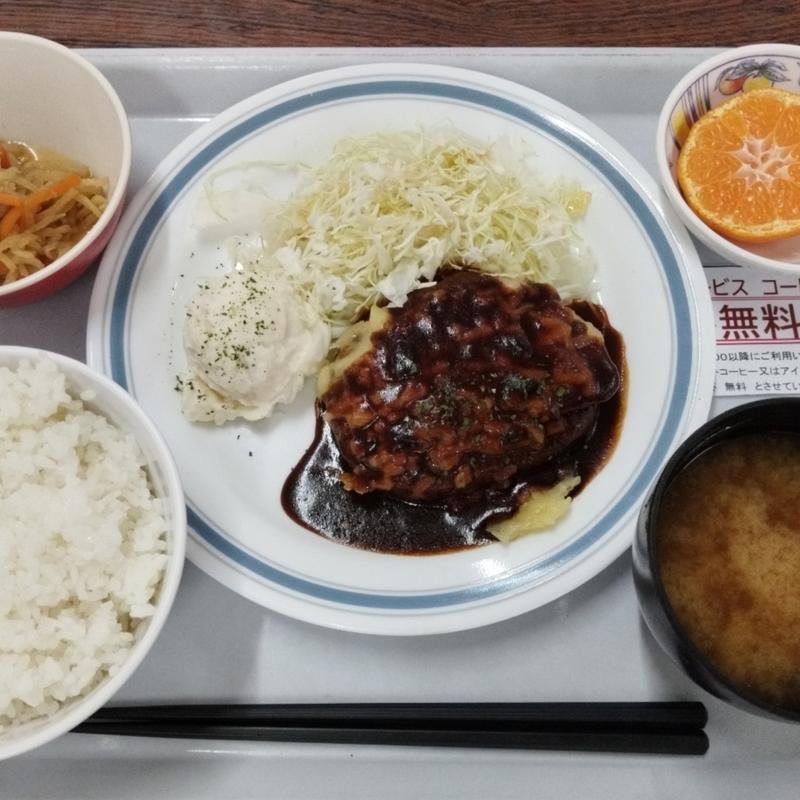 A定食(ベーコンチーズハンバーグ デミグラスソース)(葛飾区役所　食堂 )