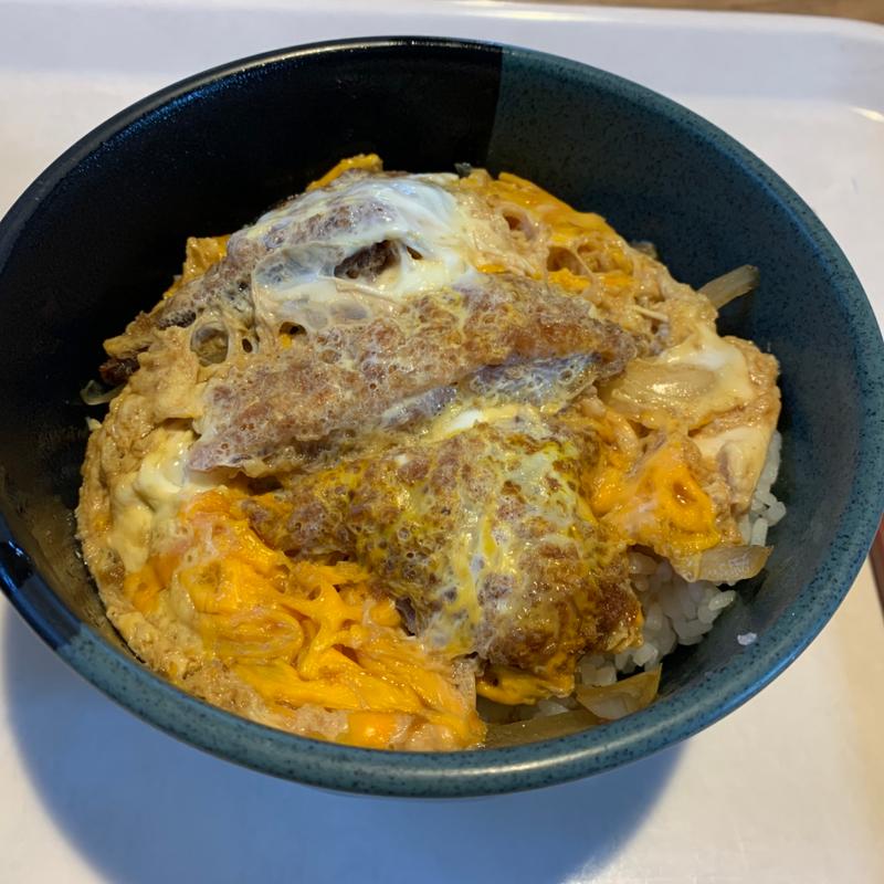 カツ丼(東京ハラルデリ＆カフェ 立教大学池袋キャンパス店)