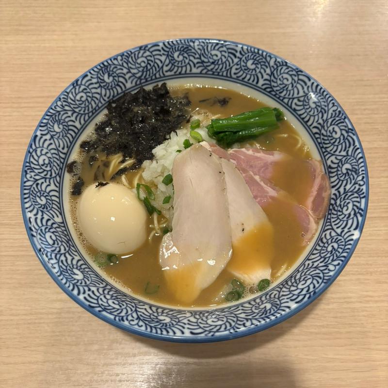 特製濃厚イサキ煮干しそば(麺屋 いとう)