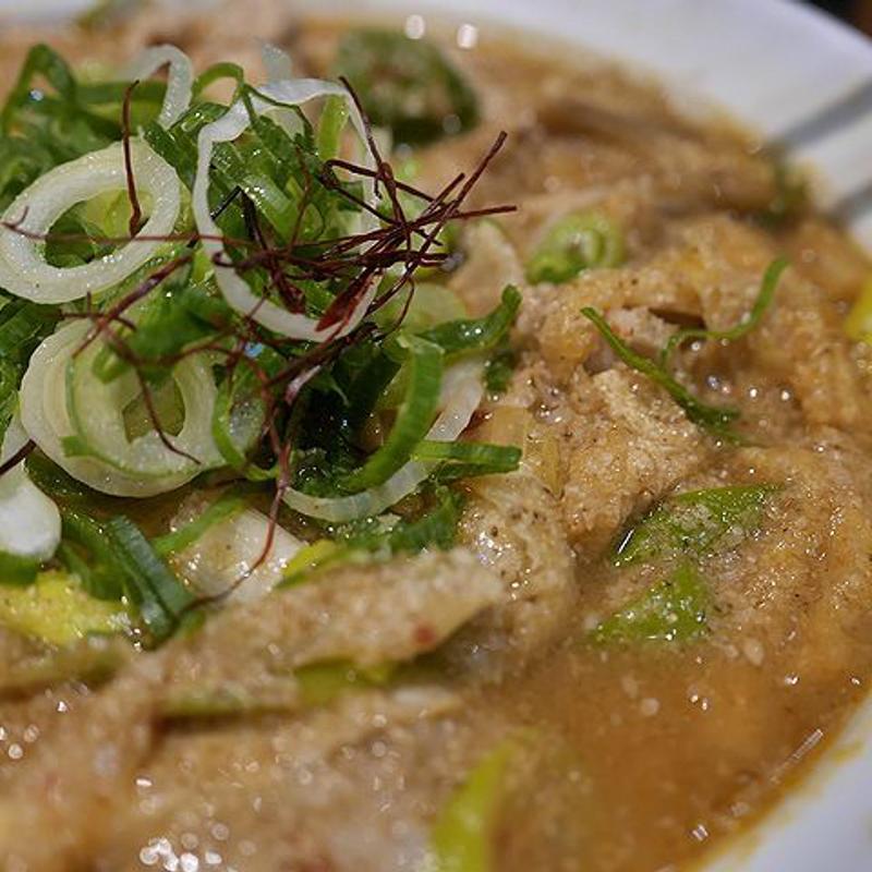 豚バラの旨辛みそうどん(空飛ぶうどん やまぶき家)