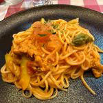 うにとアスパラのトマトクリーム(イタリアンダイニング DoNA 新百合ヶ丘OPA店)
