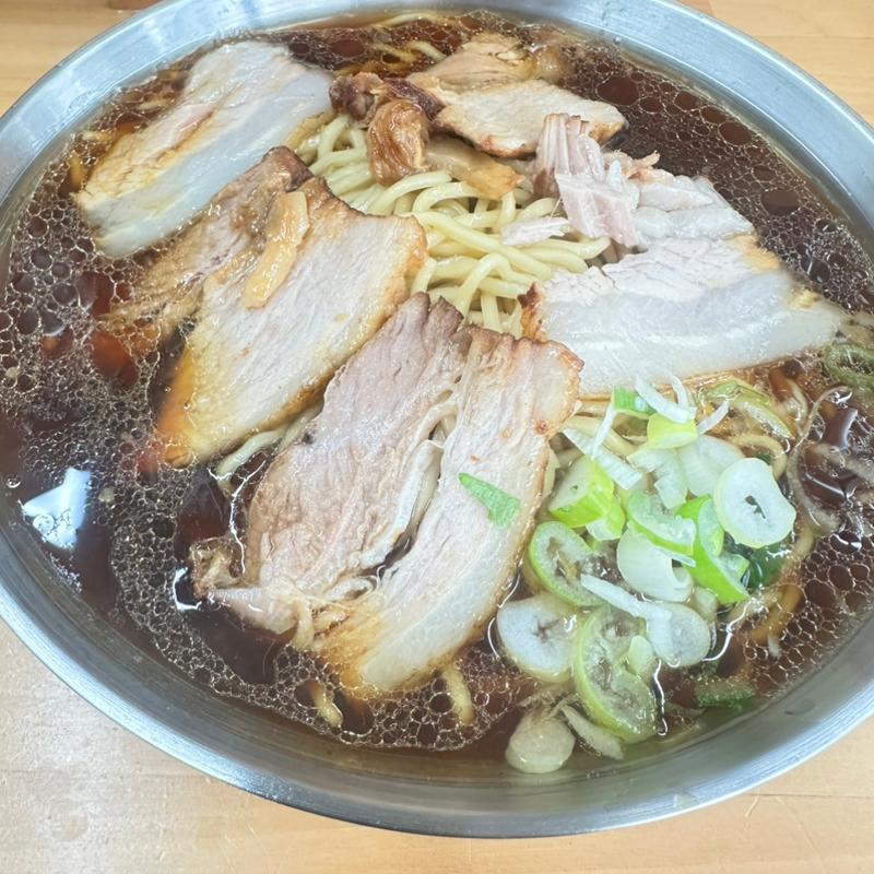 ラーメン大盛(王子金麦ラーメン)