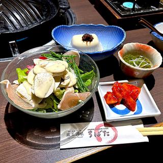 夕食