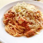 チキンアスパラモッツァレラチーズのトマトソーススパゲッティ