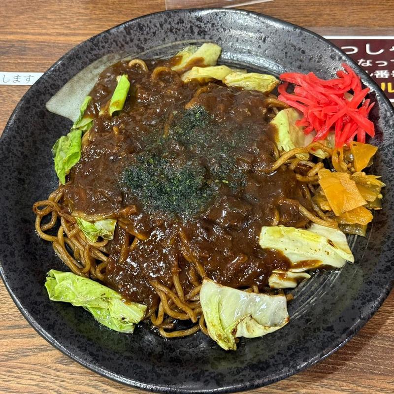 カレー焼きそば(二代目焼きまんじゅう だるま本店)
