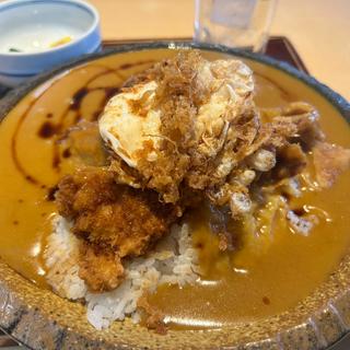 カツカレー(阿づ満庵(あづまあん)支店)