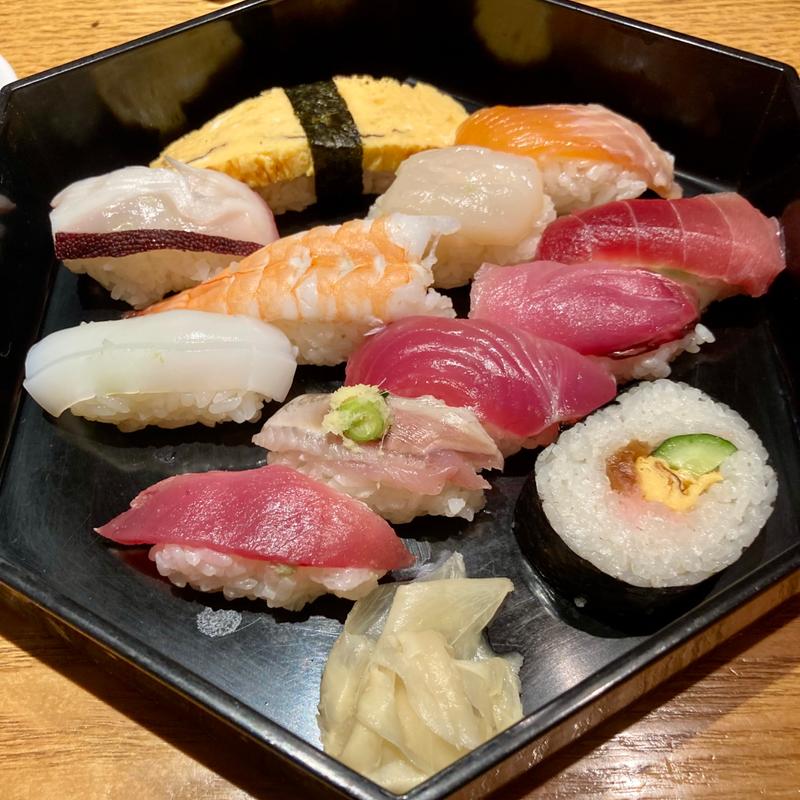 握り1.5人前(すしの大観)