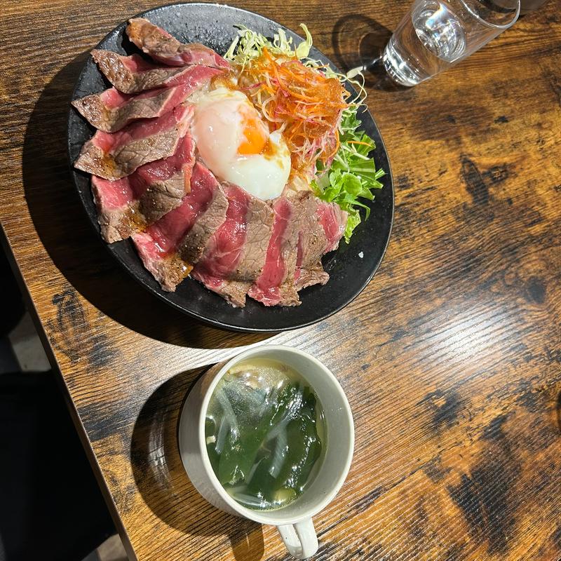 ステーキ丼(kitchen EAT)