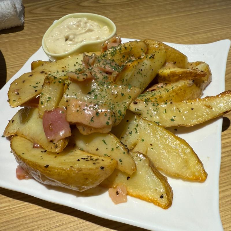 アンチョビポテトベーコン(スパイス＆ガーリック 亀ハウス グリナード永山店)