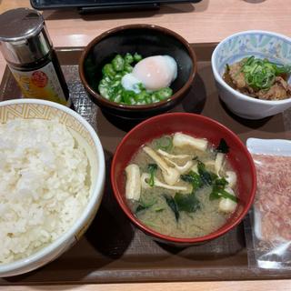 牛まぜのっけ朝食(すき家 高槻下田部店 )
