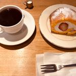 いちごのロールケーキ(ホトリ)