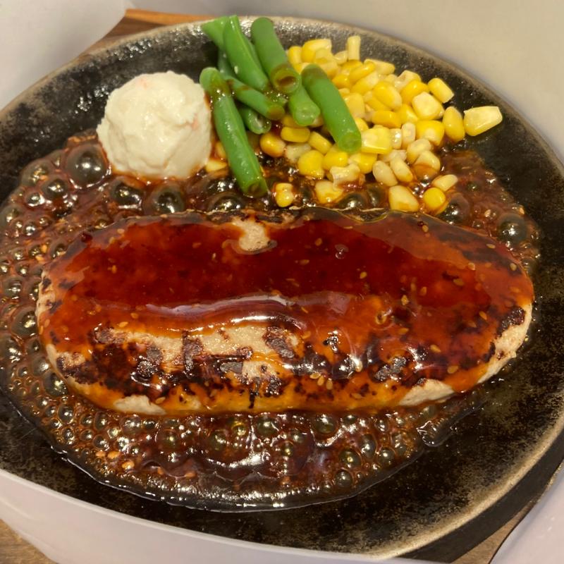 王国ハンバーグ(鉄板王国 田町店)