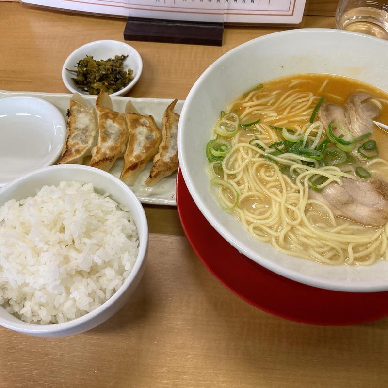ラーメン(赤) 定食(油屋)