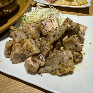 ガーリックブラックペッパーチキン(スパイス＆ガーリック 亀ハウス グリナード永山店)