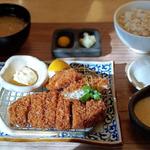 白身魚とランチロース(かつ政鷹岡店)