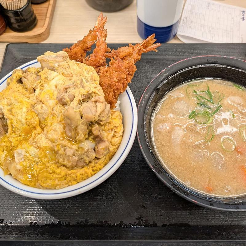 海老タレカツと親子丼の合い盛り丼(かつや 経堂店)