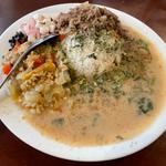 3種(カレー屋みーやん（楽楽座内 金曜限定間借り営業）)