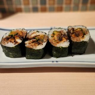 大人のうなきゅう巻(入船寿司)