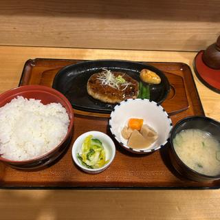 まぐろハンバーグ定食