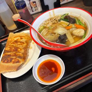 餃子（5個）+広東麺(老舗元祖! 羽根付餃子 水道橋店)
