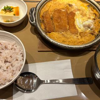 ミックスとじ定食