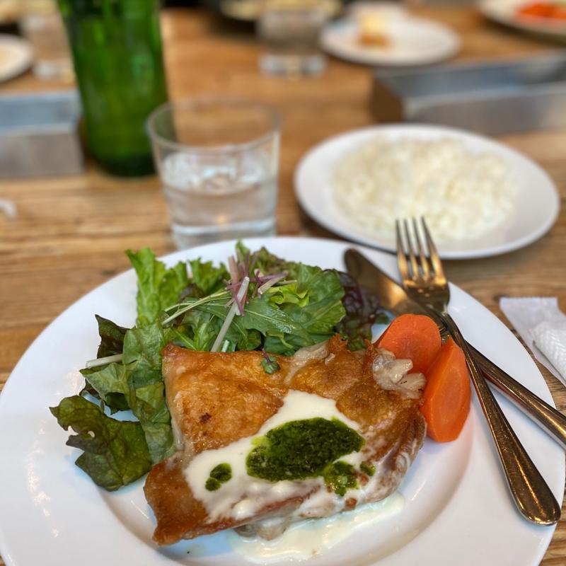 HOLIDAY日替わりランチ(グッドモーニングカフェ神田錦町 （GOOD MORNING CAFE）)