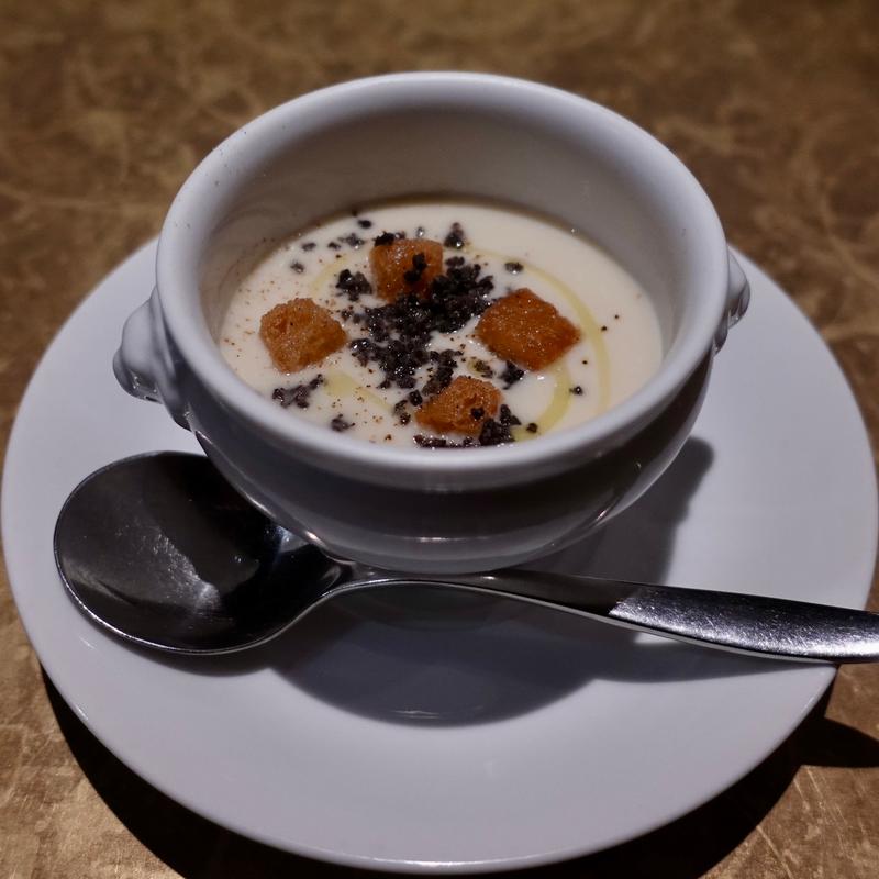 蕪のポタージュ(La Châtaigne)