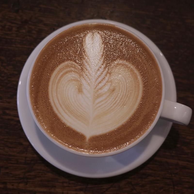 カフェラテ(アカアマコーヒー 神楽坂)