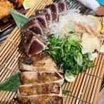 鰹のタタキ(居酒屋 土佐清水ワールド 五反田店 宴会・郷土料理)