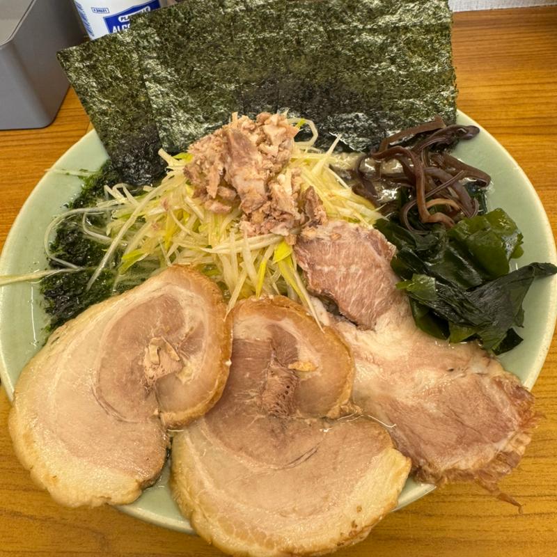 塩ネギラーメン(チャーシュー 海苔 あおさ)(ニューラーメンショップ大光)