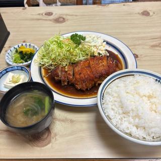 ロース焼肉定食（ライス大）(小川食堂)